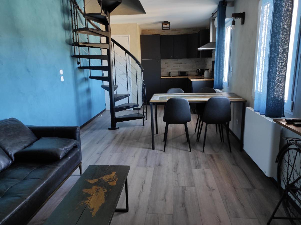 Apparts'Hotel La Ferme Du Gros Noyer Malaucène Екстериор снимка